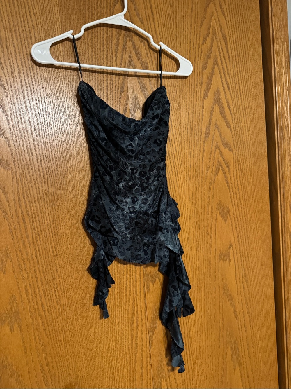Deep dark turquoise tube top with leopard print and ruffles